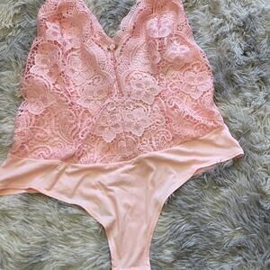 Rue21 pink Bodysuit NWT woman's size XL